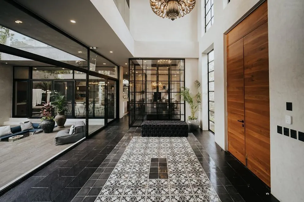 Kings Mansion For 26 Guests! Apartment Tulum