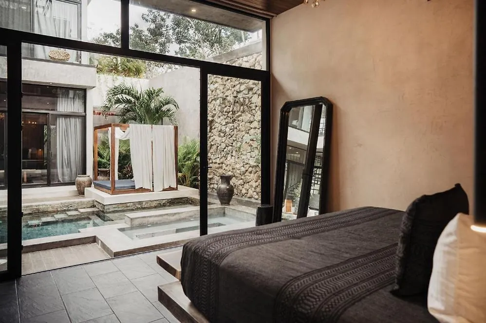 Kings Mansion For 26 Guests! Apartment Tulum