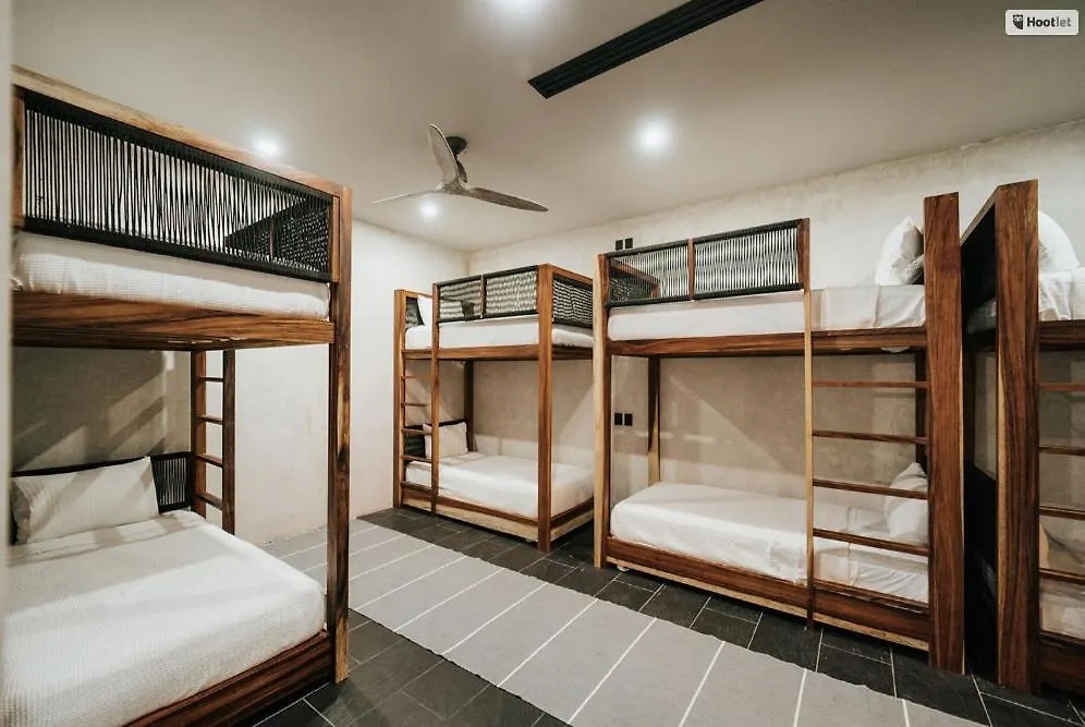 Kings Mansion For 26 Guests! Apartment Tulum